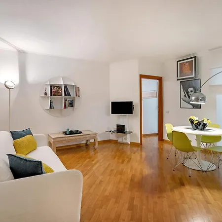 Elegante Dimora A Centro 아파트