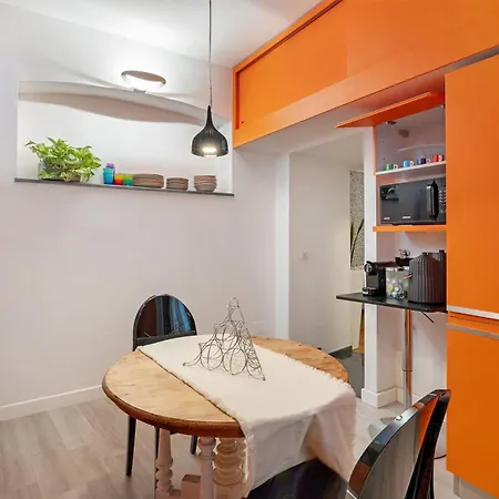 아파트 Elegante Dimora A Centro